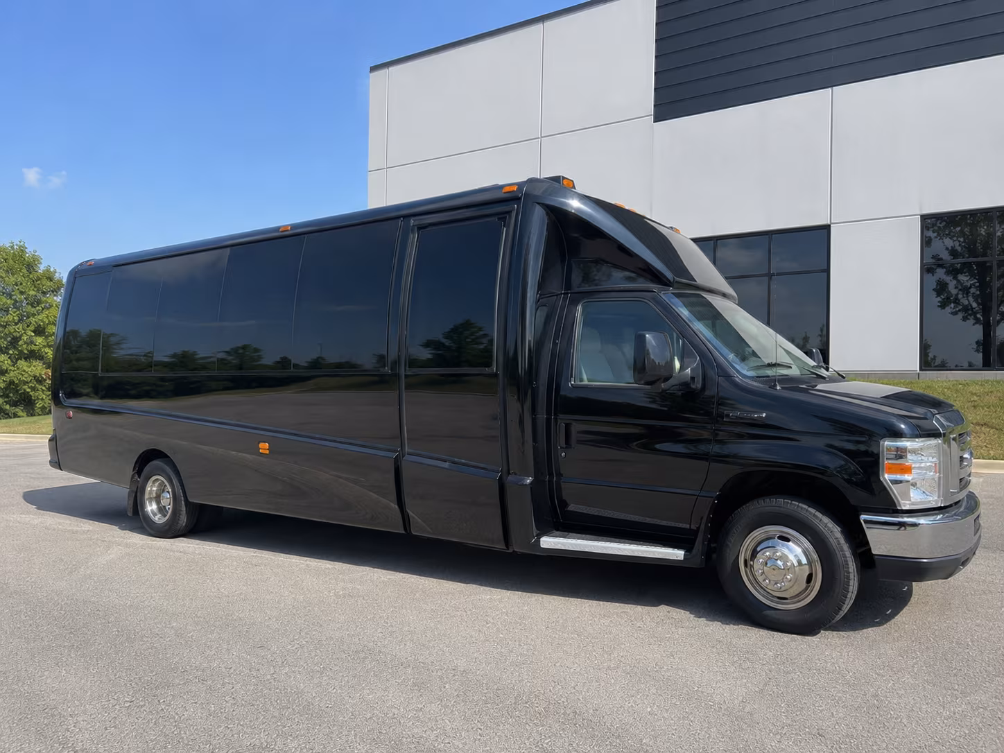 Ontario Private Event Transportation pickup coordination